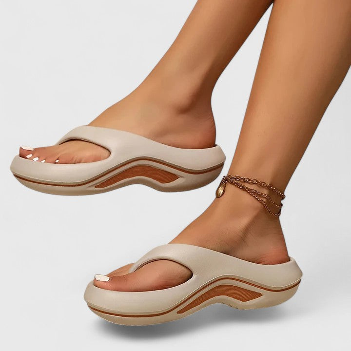 Dahlia - Leichte Slipper-Sandalen