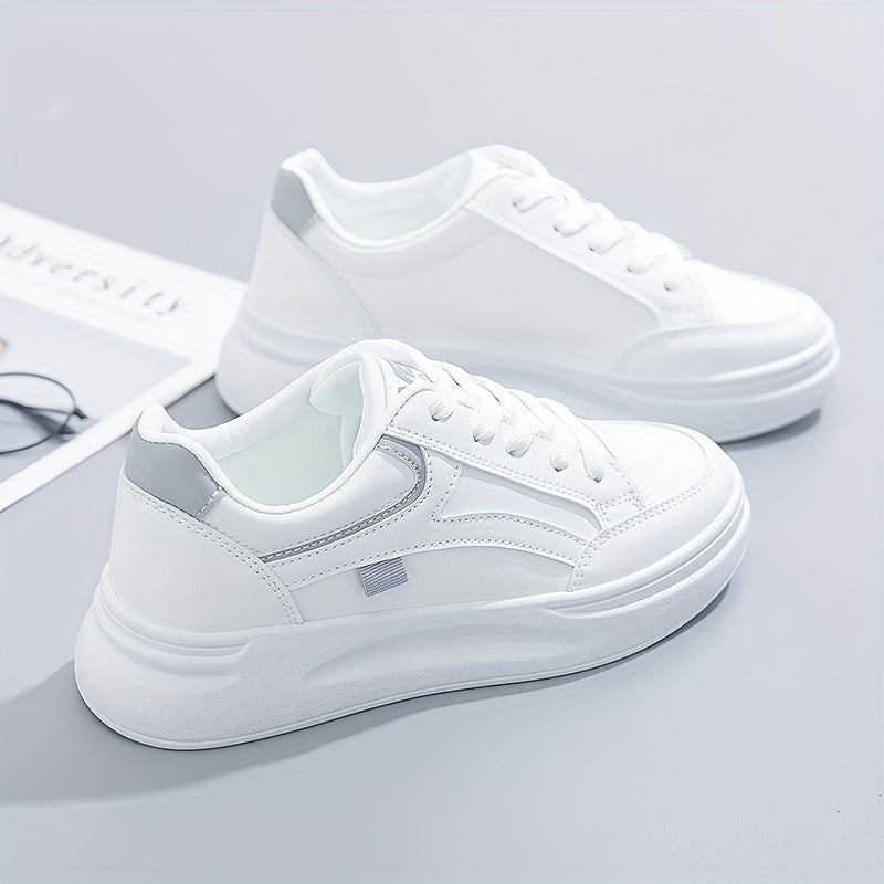 Chic weiße Sneakers mit leichtem Komfort