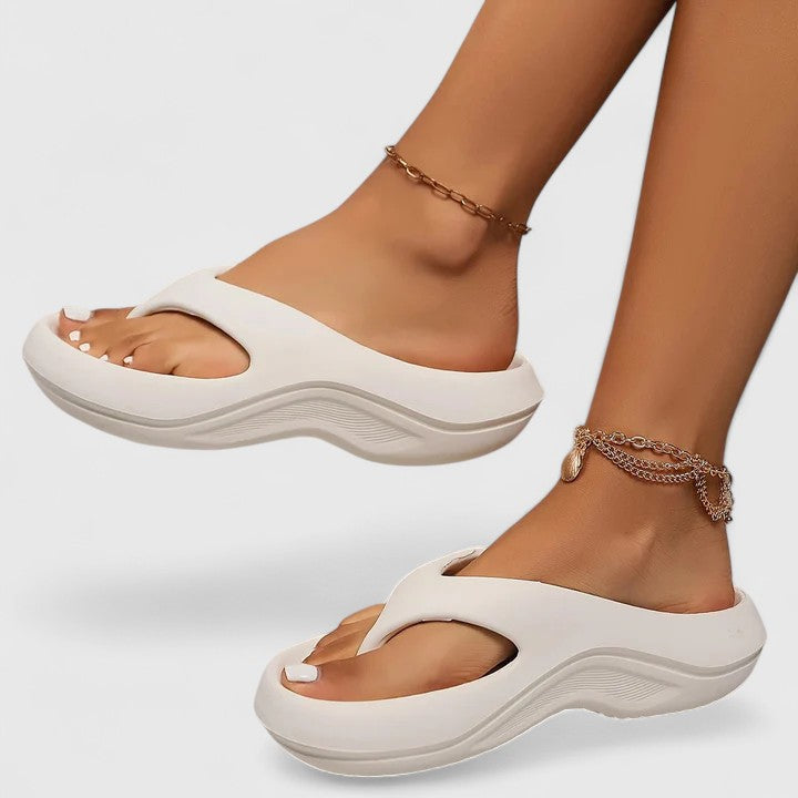 Dahlia - Leichte Slipper-Sandalen