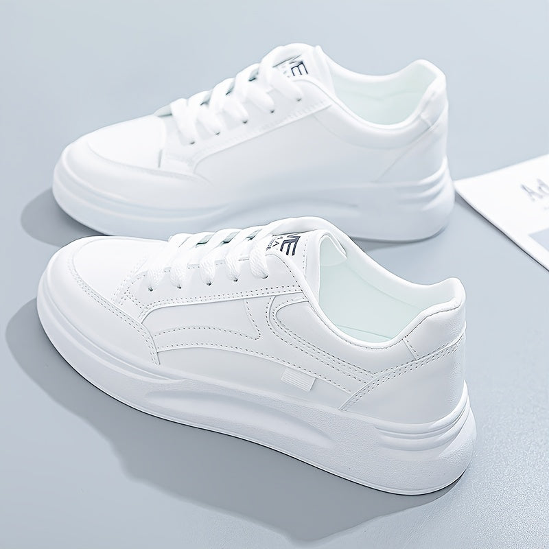 Chic weiße Sneakers mit leichtem Komfort
