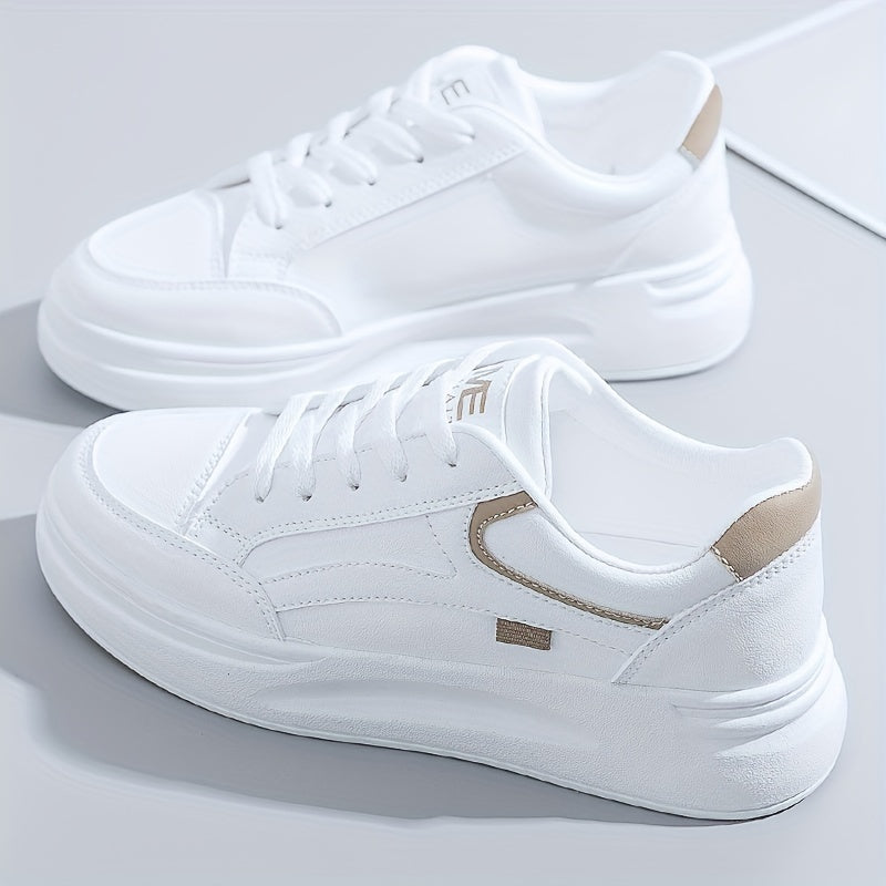 Chic weiße Sneakers mit leichtem Komfort