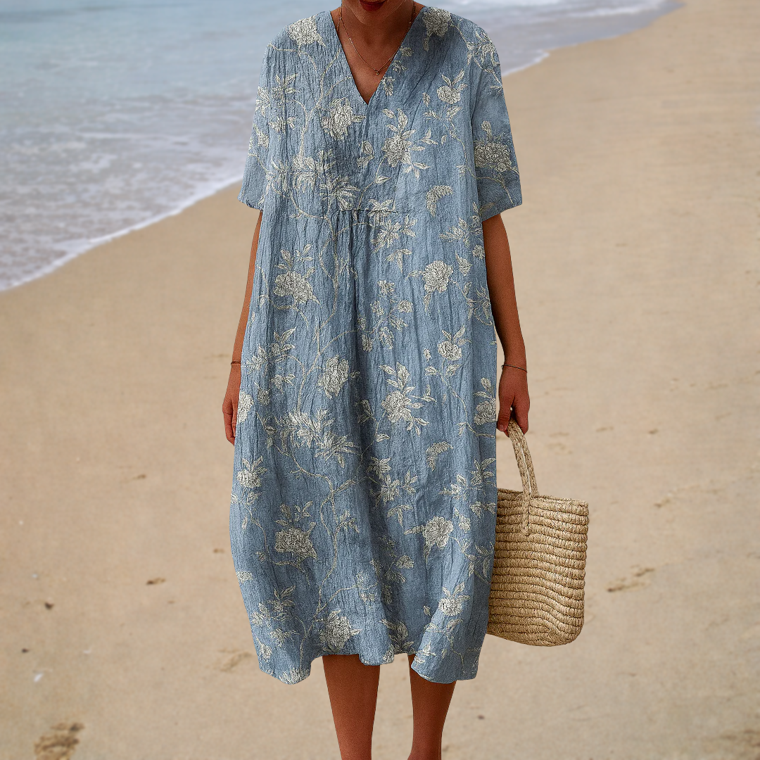 Flatterndes Bedrucktes Sommerkleid