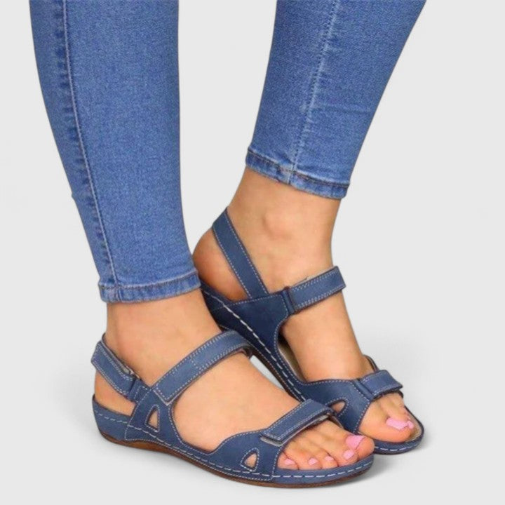 Avrie - Flache Komfortsandalen