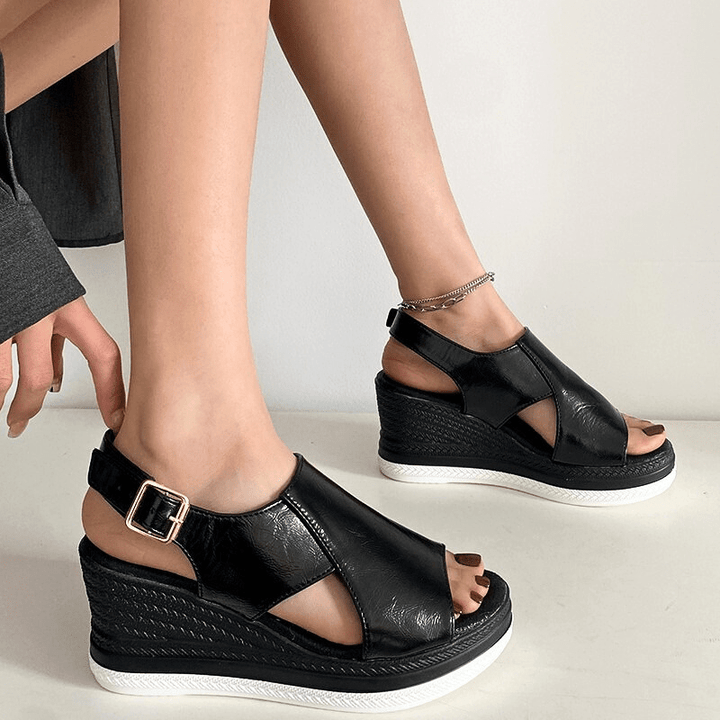 Baylie - Stylische Metall-Sandalen