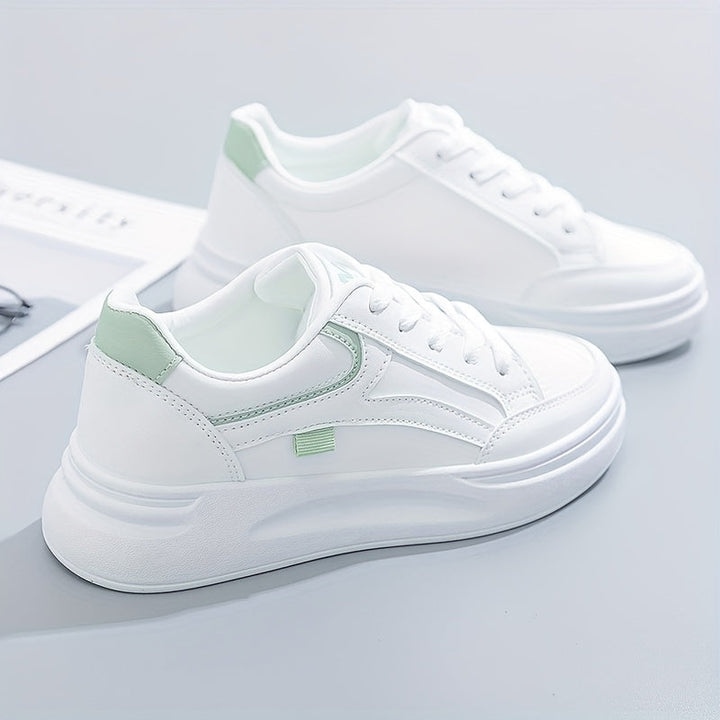 Chic weiße Sneakers mit leichtem Komfort