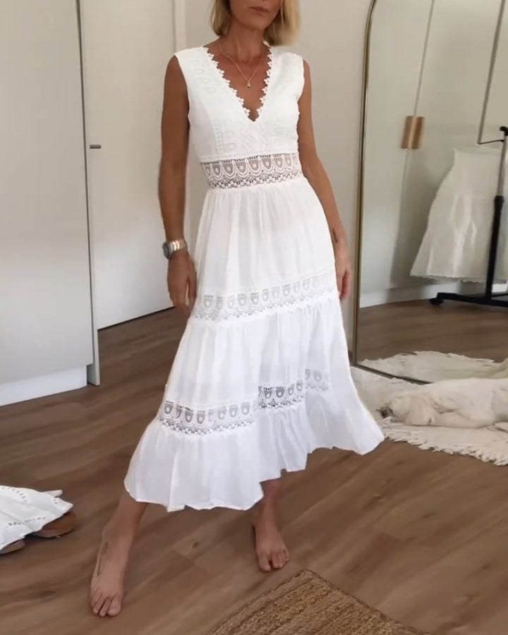 Circe - Spitzen-Camisole-Kleid mit V-Ausschnitt