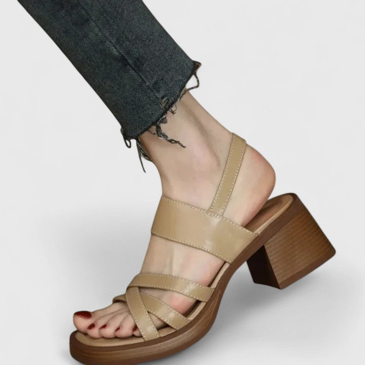Celeste - Elegante Cross-Sandalen