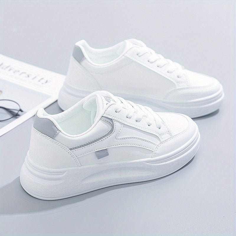 Chic weiße Sneakers mit leichtem Komfort