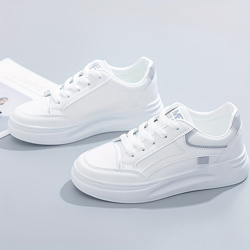 Chic weiße Sneakers mit leichtem Komfort