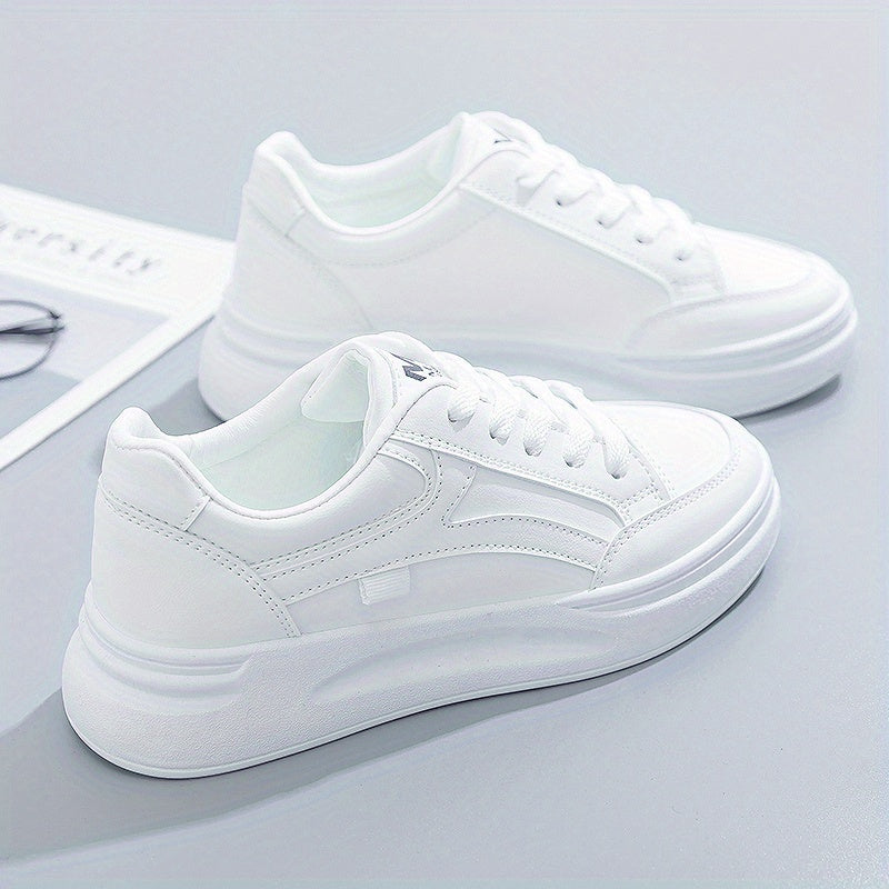 Chic weiße Sneakers mit leichtem Komfort