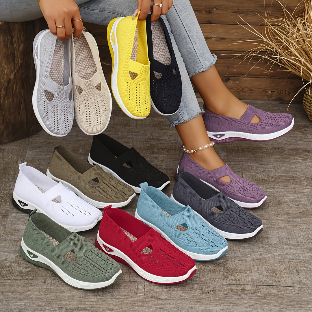 Leicht anzuziehende Sneakers mit stabilem Komfort