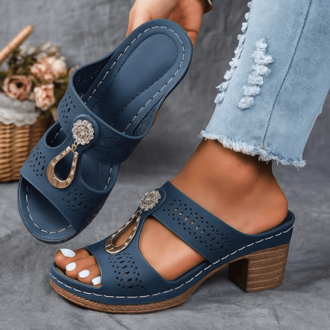Nora - Orthopädische Sandalen