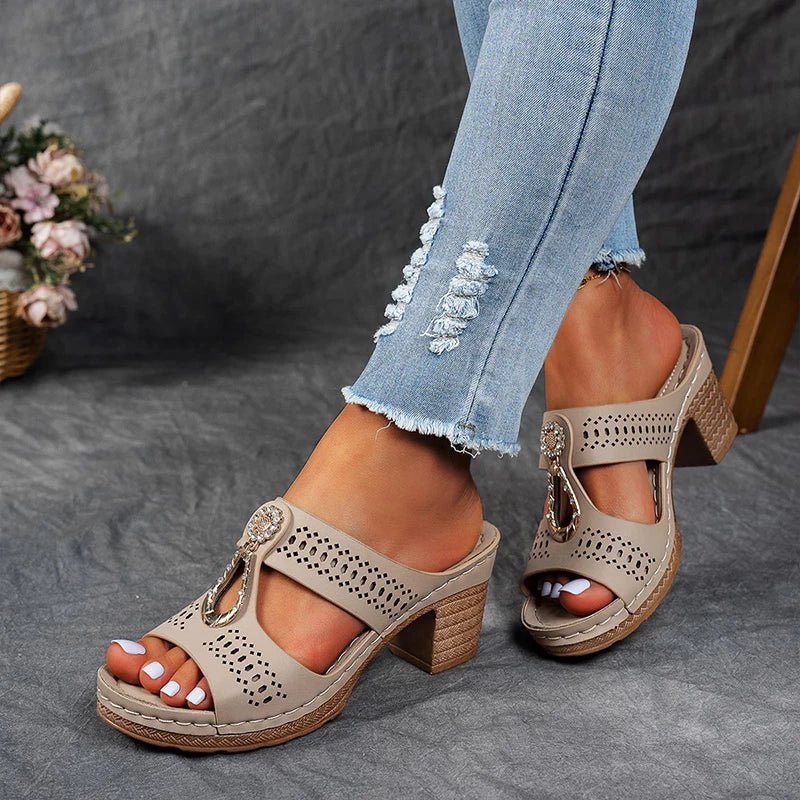 Nora - Orthopädische Sandalen