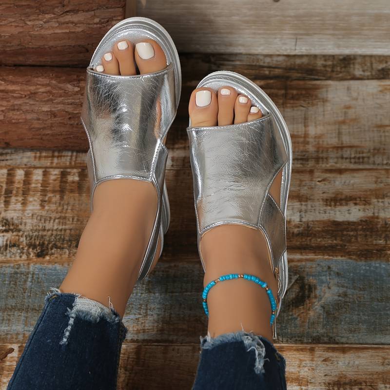 Baylie - Stylische Metall-Sandalen