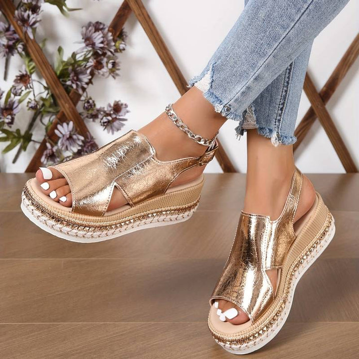 Baylie - Stylische Metall-Sandalen